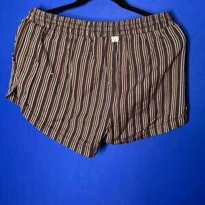 Billabong Striped Garment with Blue and Brown Accents